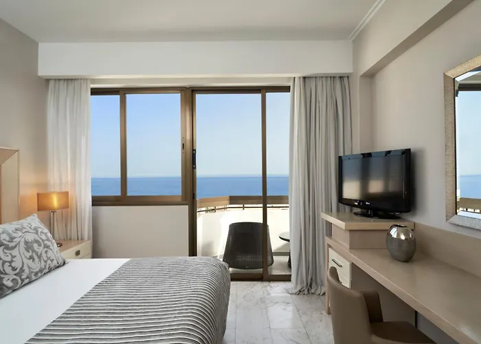 Atlantica Oasis Hotel